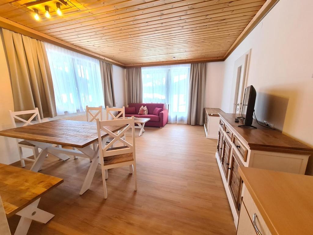 Apartments Juri & Hermann 1 Bad Kleinkirchheim Bagian luar foto