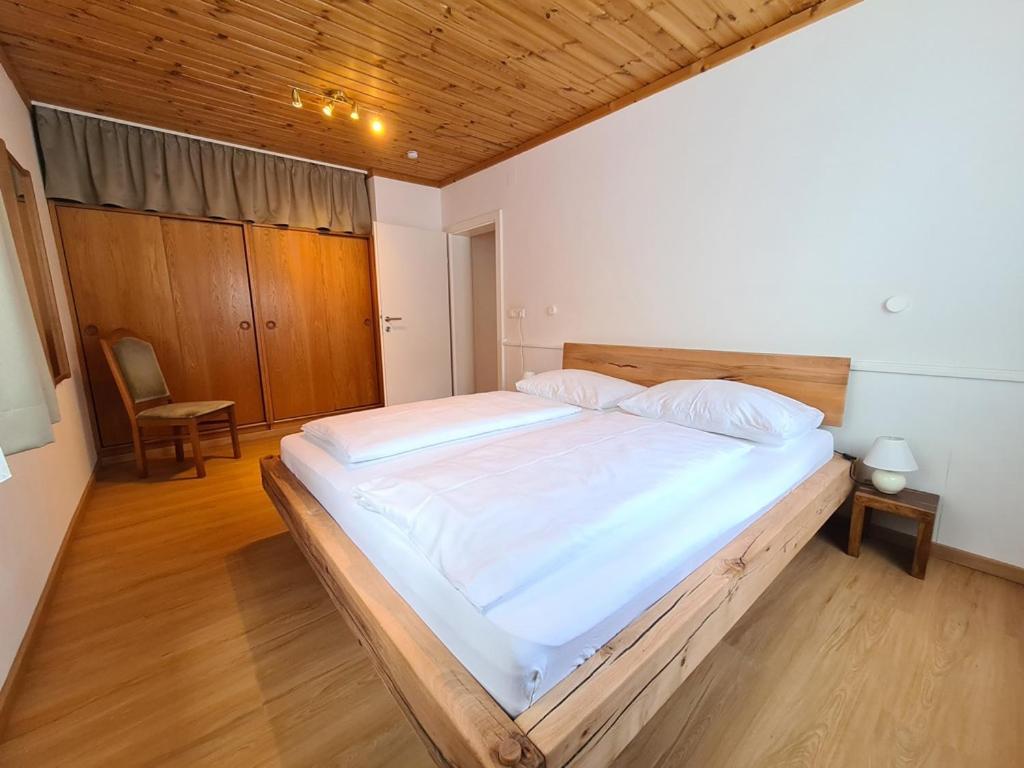 Apartments Juri & Hermann 1 Bad Kleinkirchheim Bagian luar foto